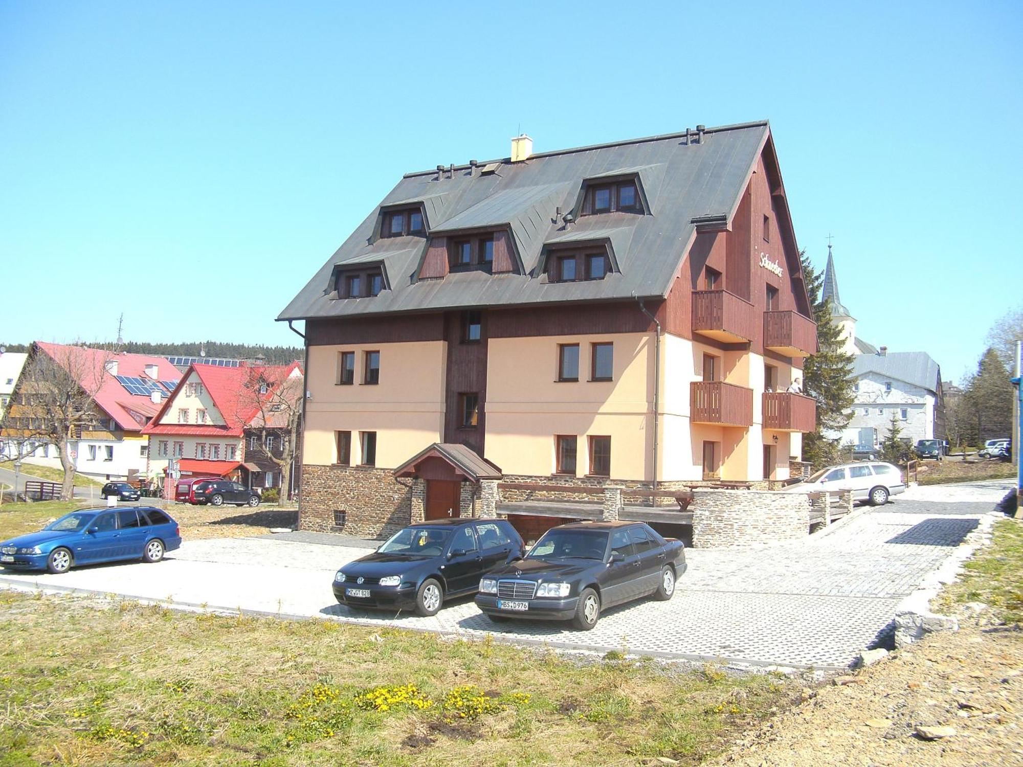 Schneeberg Apartmany Boží Dar Zewnętrze zdjęcie